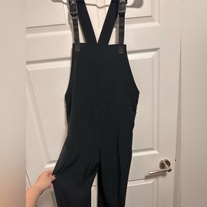 Kavu SanBlas overalls M black,used like new condition. Black